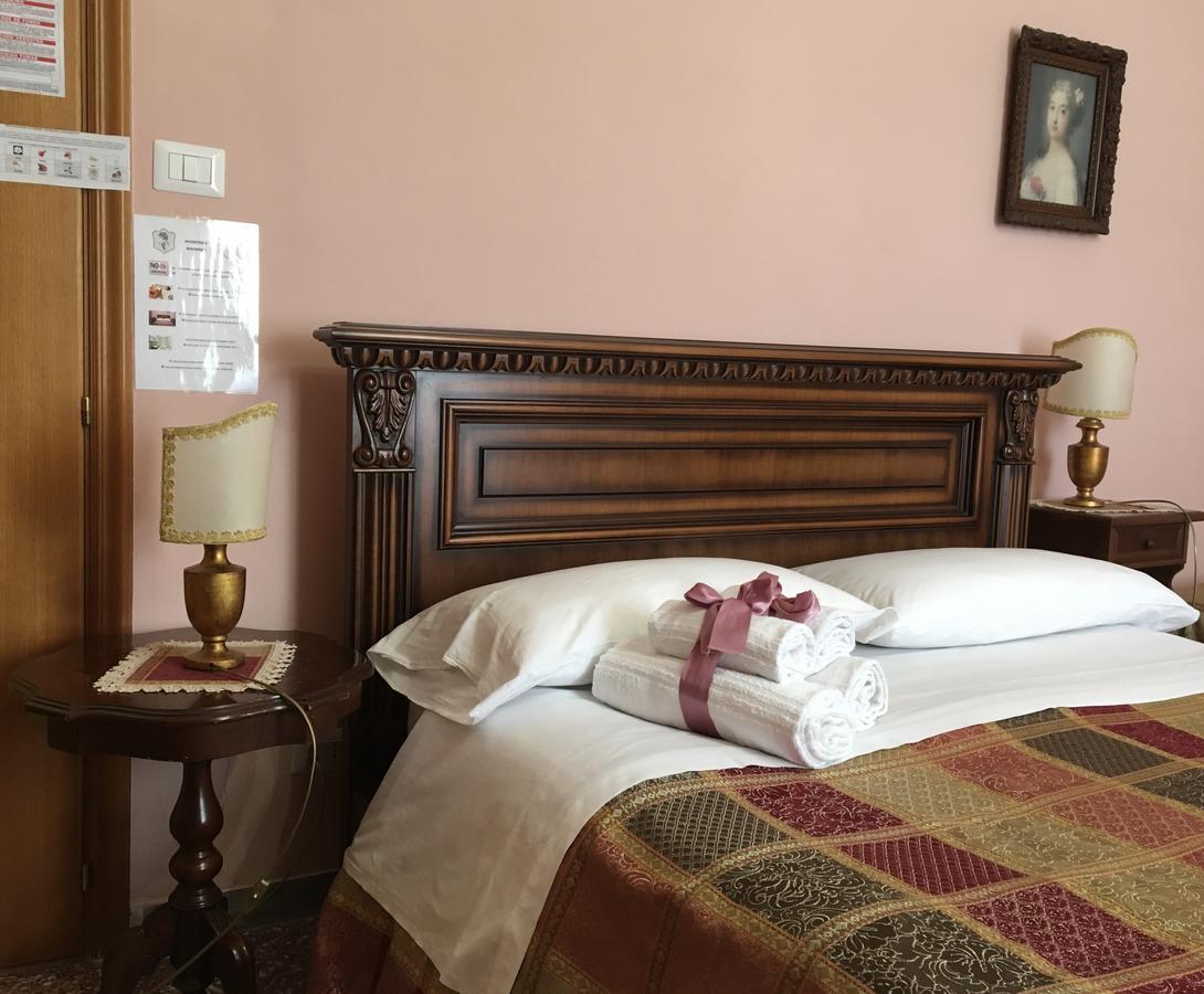B&B Palazzo Migliani Ασκόλι Πιτσένο Εξωτερικό φωτογραφία